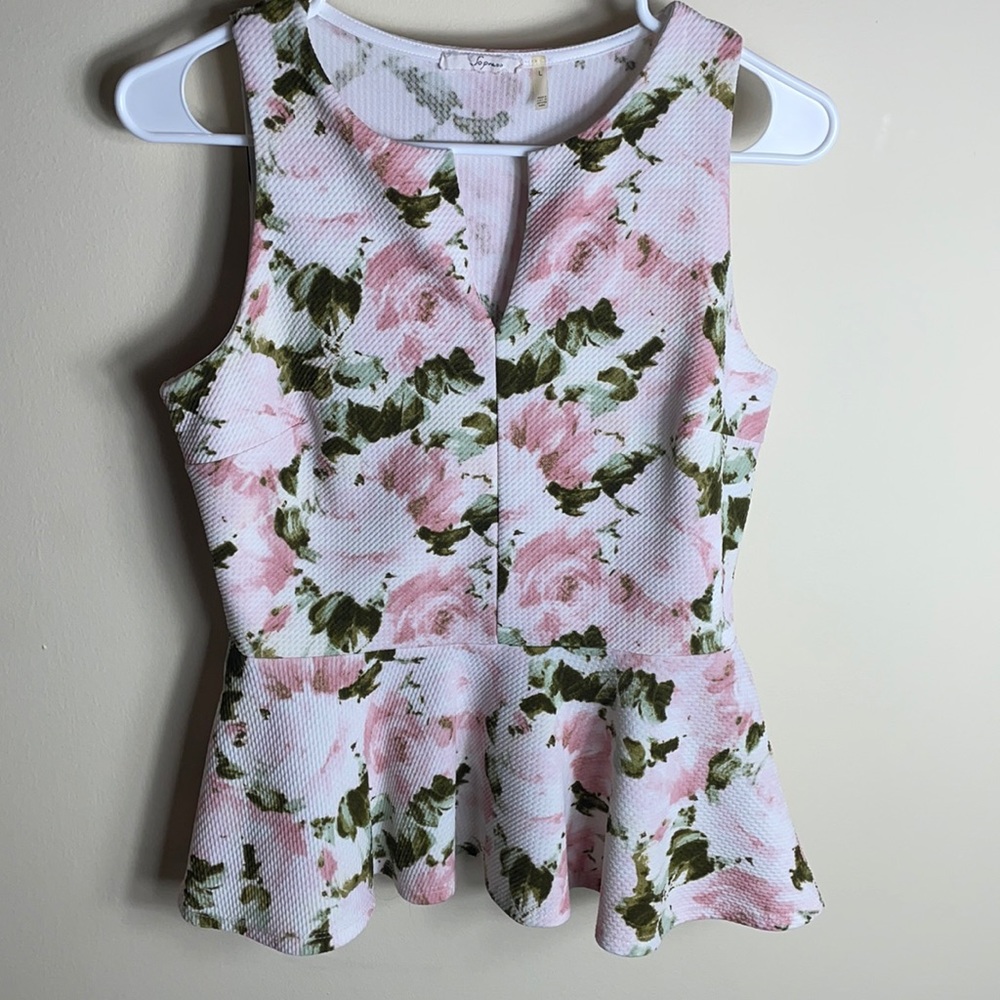 Soprano Sleeveless floral peplum top